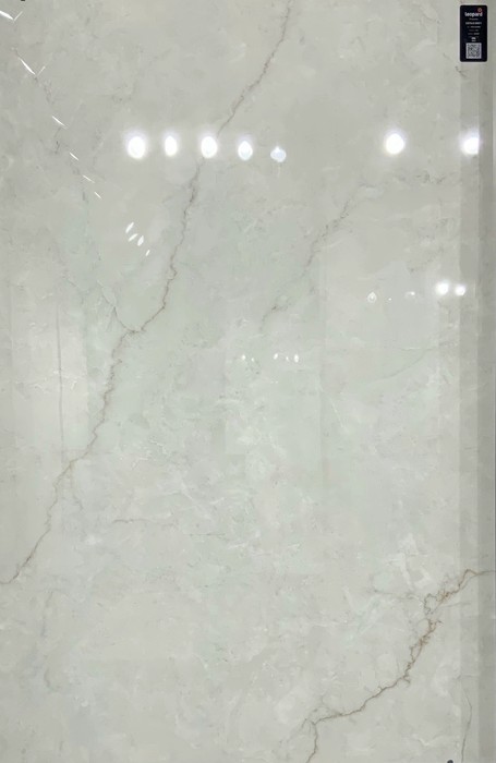 ESTILO GREY In a room