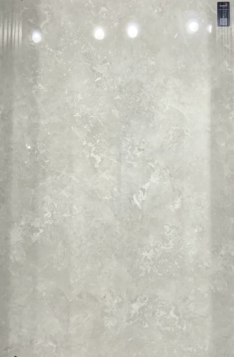 GLACIER SILVER In a room