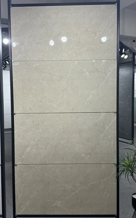 IC_NEBULA TAUPE In a room