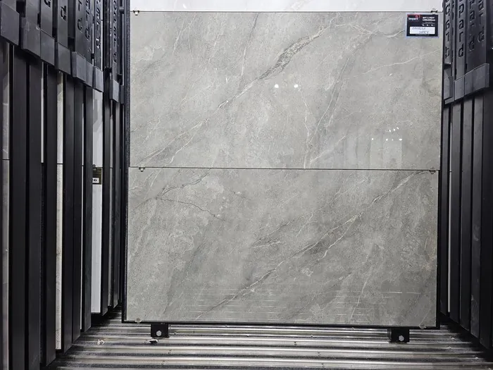 OROBICO_GREY In a room