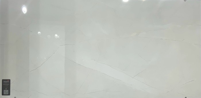 CERTIM BIANCO In a room
