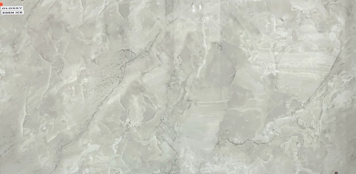 EDEN ICE In a room