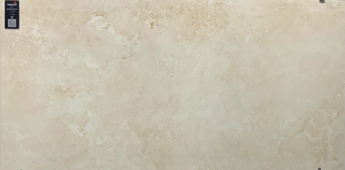 GLACIER PEACH In a room