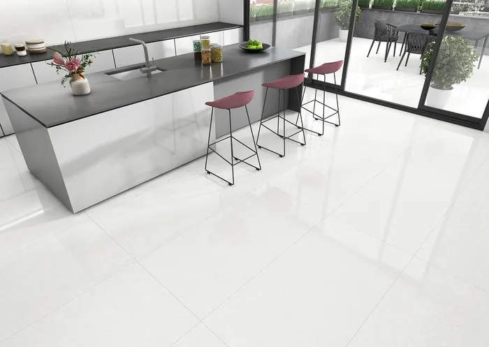 MAXICAN WHITE Preview